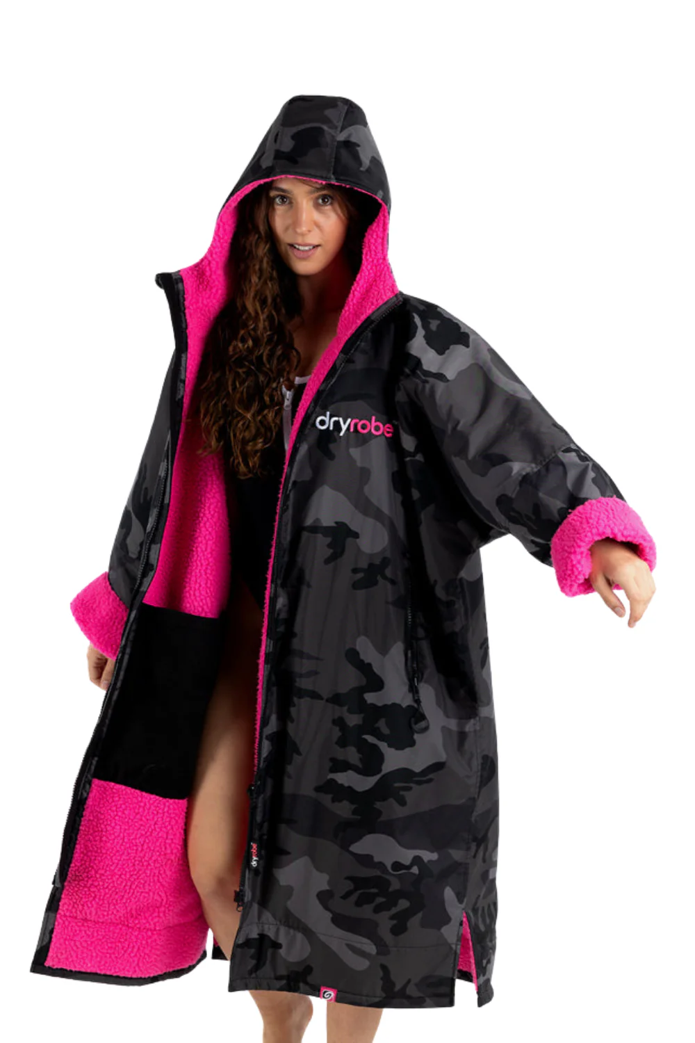 Dryrobe Advance Adult Long Sleeve Changing Robe Black Camo/Pink - Image 3