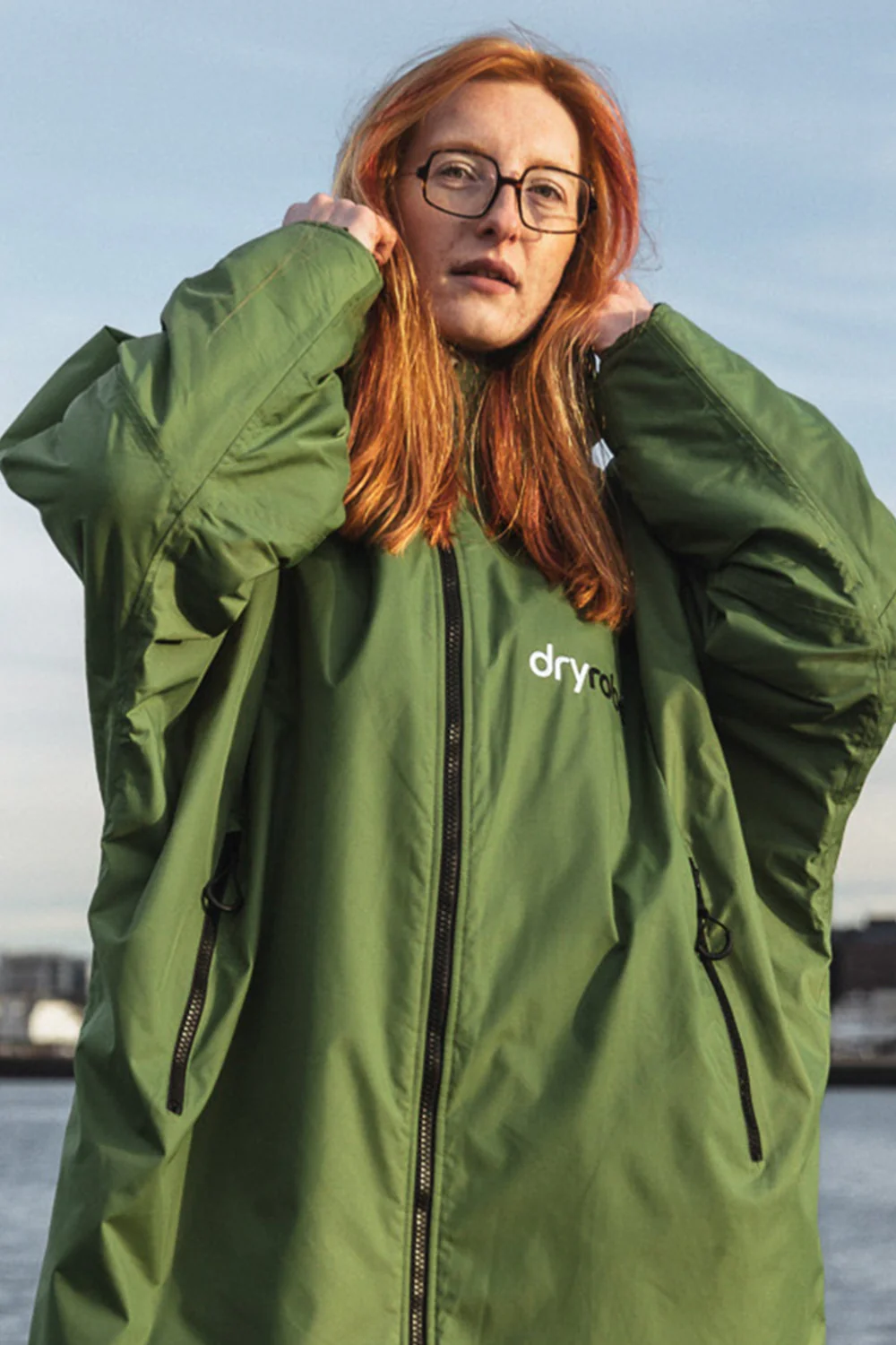 Dryrobe Advance Long Sleeve Changing Robe Forest Green/Black - Image 5