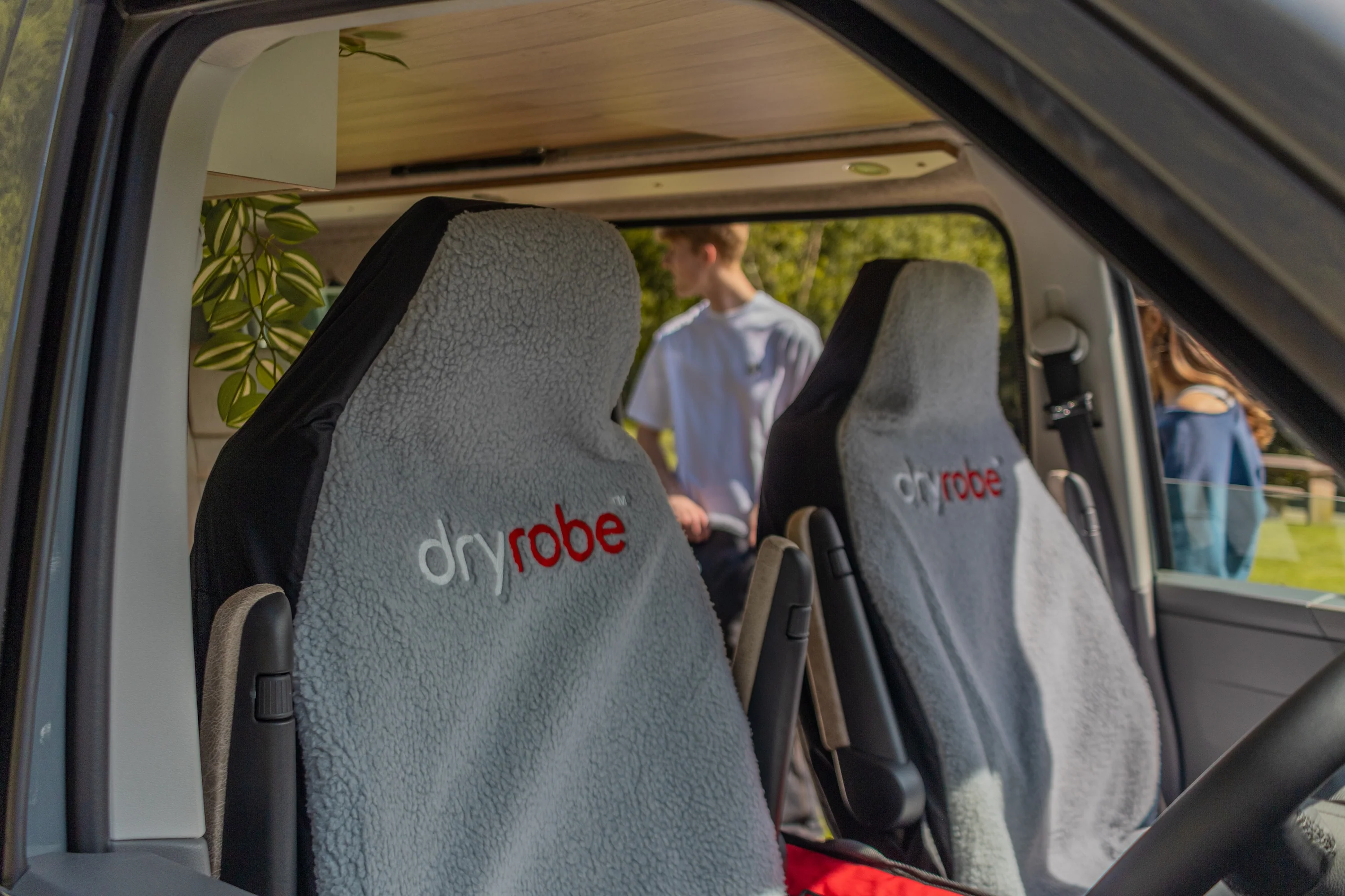 Dryrobe Carseat Cover Black/Grey - Image 3