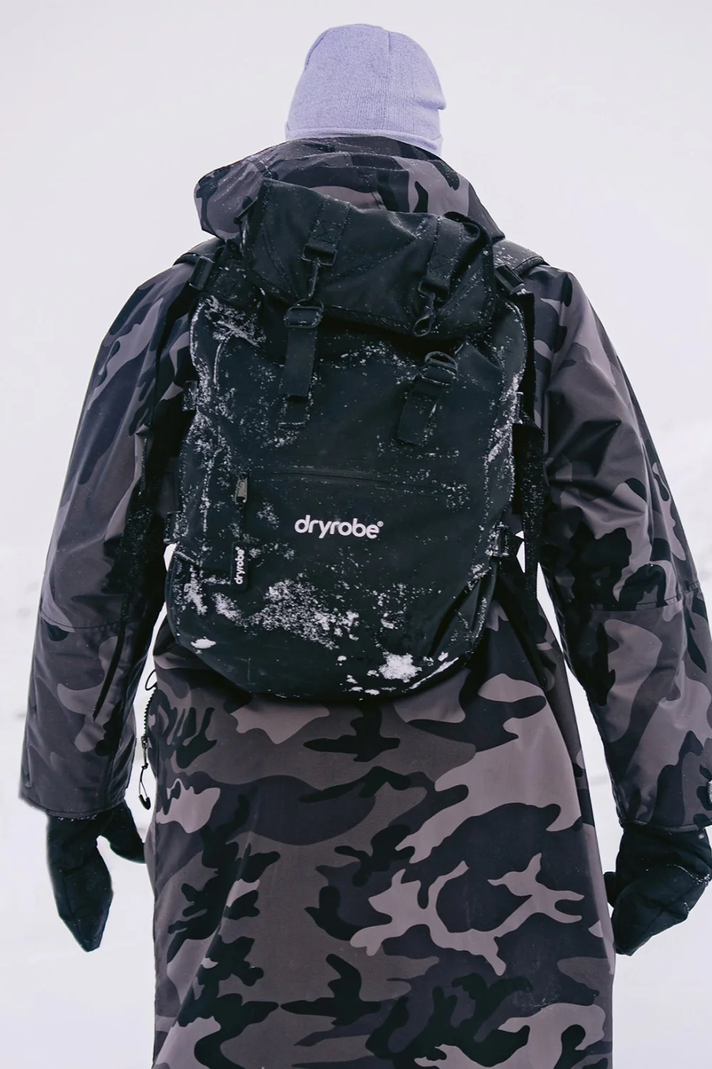 Dryrobe Compression Backpack Black - Image 7