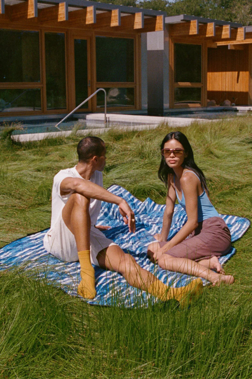 Slowtide Kyoto Packable Picnic Blanket Indigo - Image 4