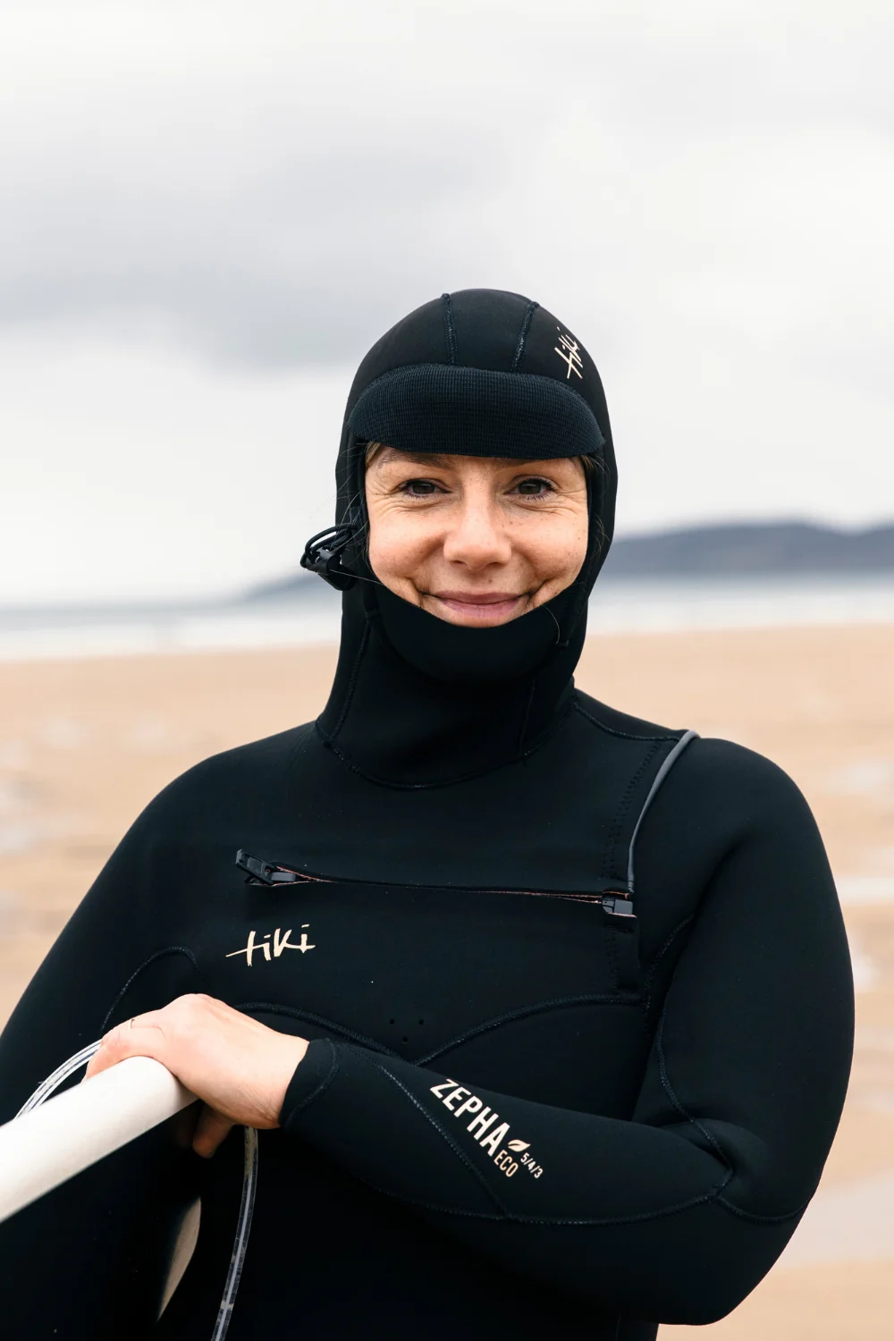 Tiki Zepha Eco 5/4/3 Womens Yulex Chest Zip Hooded Wetsuit Black - Image 5